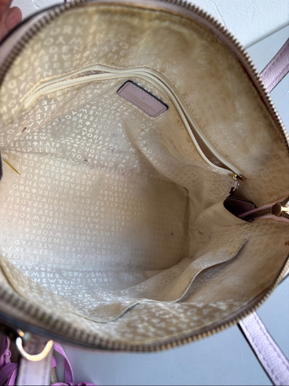 Kate Spade New York

PATTERSON DRIVE MEDIUM DOME SATCHEL - Picture 11 of 11